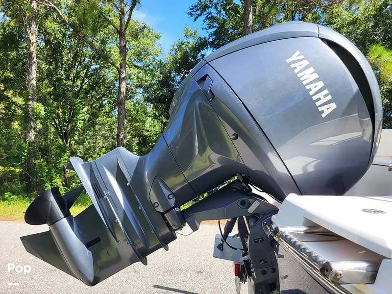 Slide: The Image of Robalo R200 2017 - 15759713