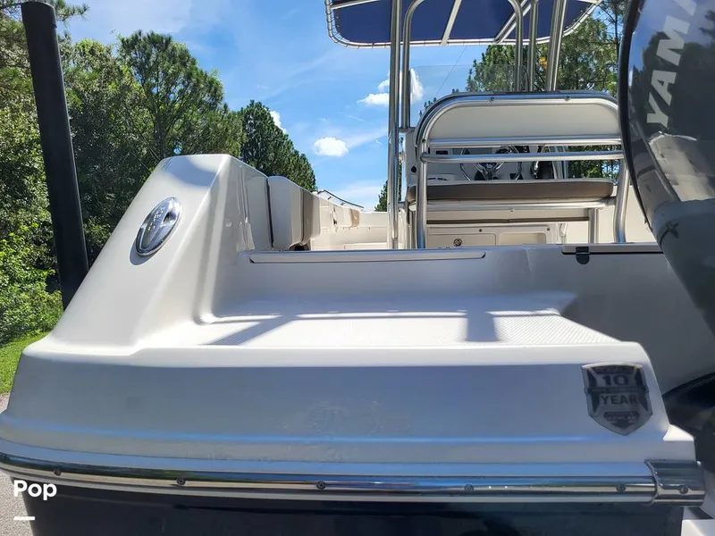 Slide: The Image of Robalo R200 2017 - 15759721