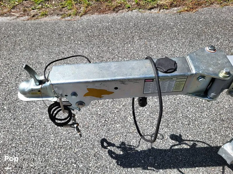 Slide: The Image of Robalo R200 2017 - 15759727