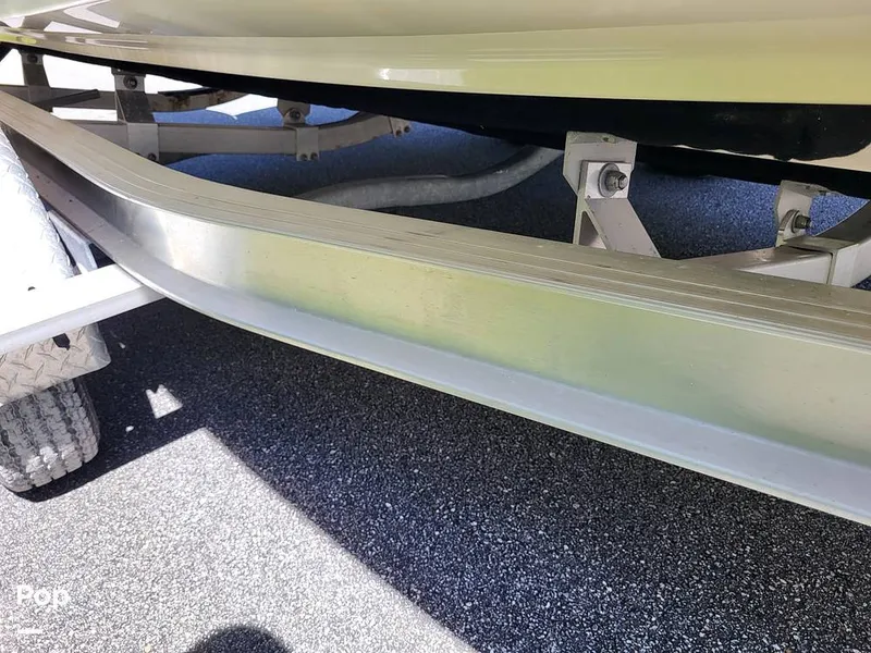 Slide: The Image of Robalo R200 2017 - 15760104