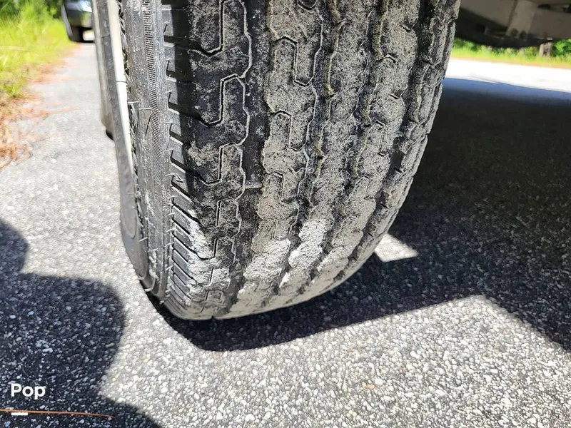 Slide: The Image of Robalo R200 2017 - 15760111