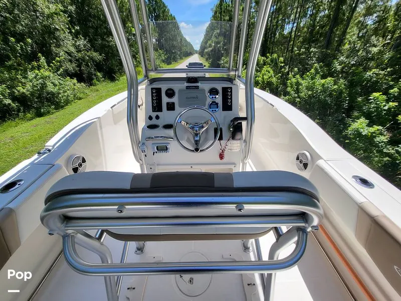 Slide: The Image of Robalo R200 2017 - 15759604