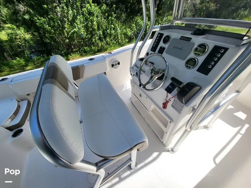 Slide: The Image of Robalo R200 2017 - 15759605