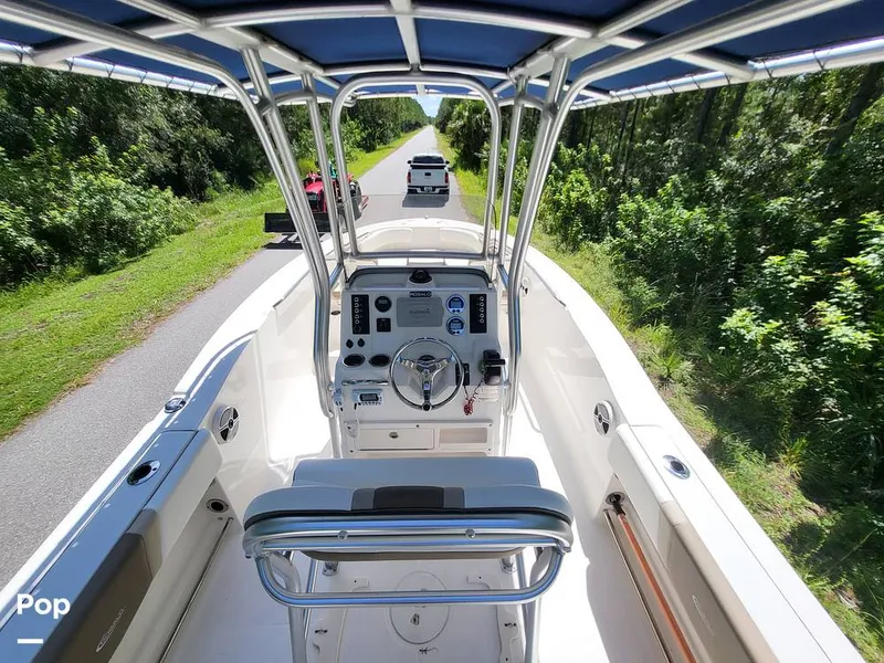 Slide: The Image of Robalo R200 2017 - 15759317