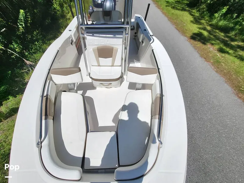 Slide: The Image of Robalo R200 2017 - 15759318