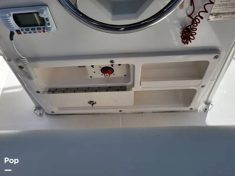 Slide: The Image of Robalo R200 2017 - 15759622