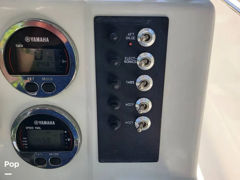 Slide: The Image of Robalo R200 2017 - 15759633