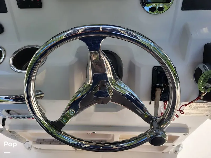 Slide: The Image of Robalo R200 2017 - 15759634