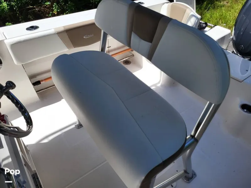 Slide: The Image of Robalo R200 2017 - 15759638