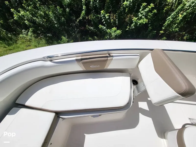 Slide: The Image of Robalo R200 2017 - 15759652