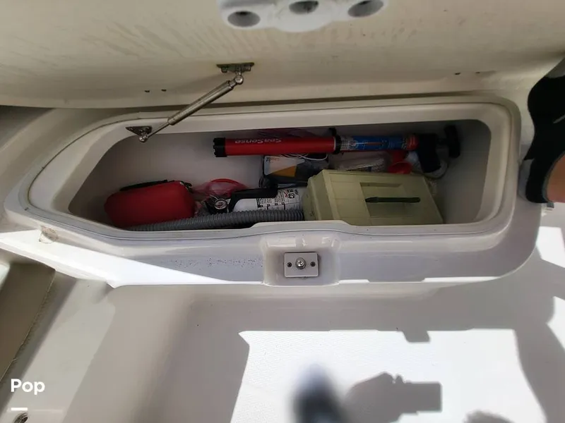 Slide: The Image of Robalo R200 2017 - 15759656