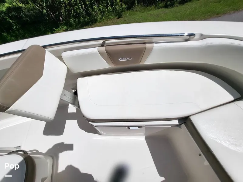 Slide: The Image of Robalo R200 2017 - 15759657