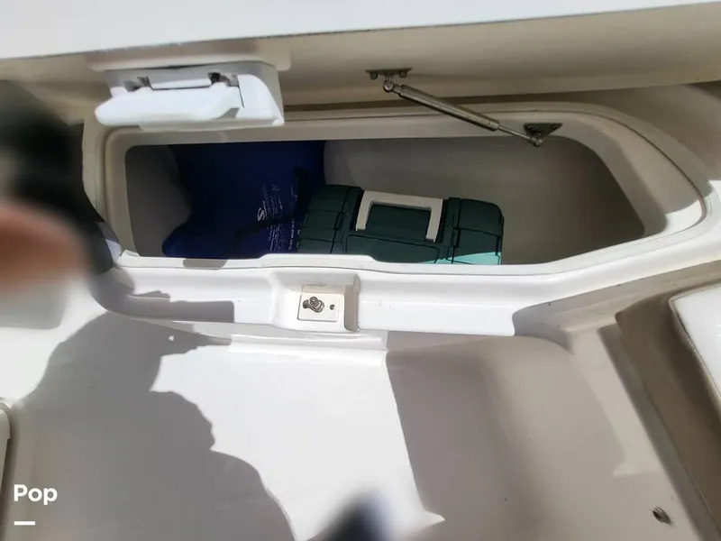 Slide: The Image of Robalo R200 2017 - 15759658