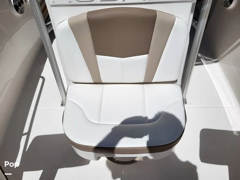 Slide: The Image of Robalo R200 2017 - 15759663