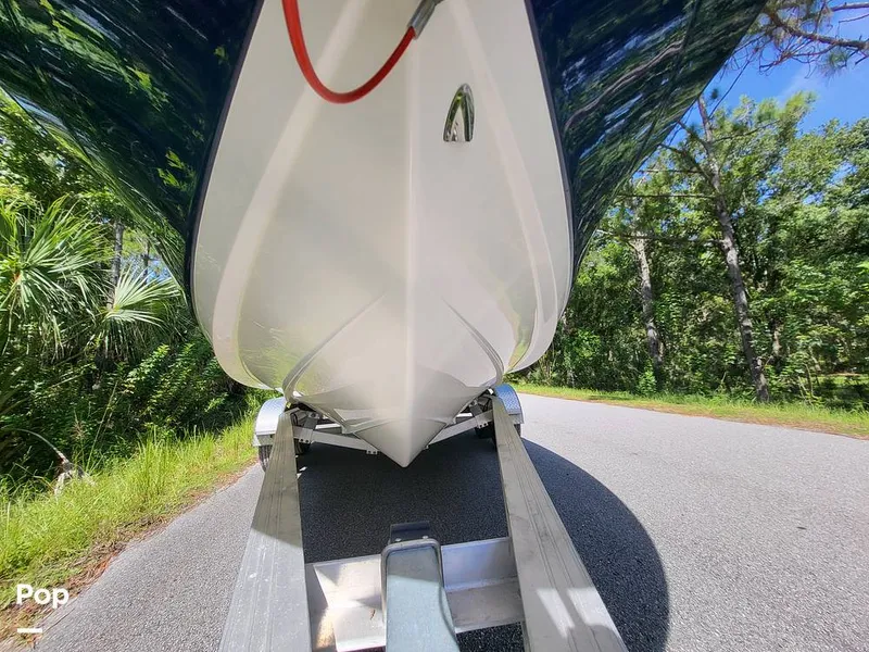 Slide: The Image of Robalo R200 2017 - 15759679