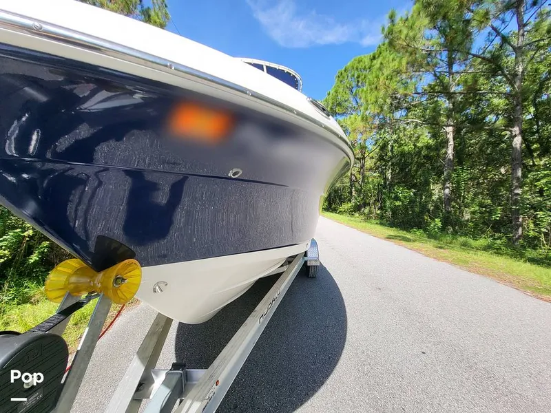 Slide: The Image of Robalo R200 2017 - 15759681