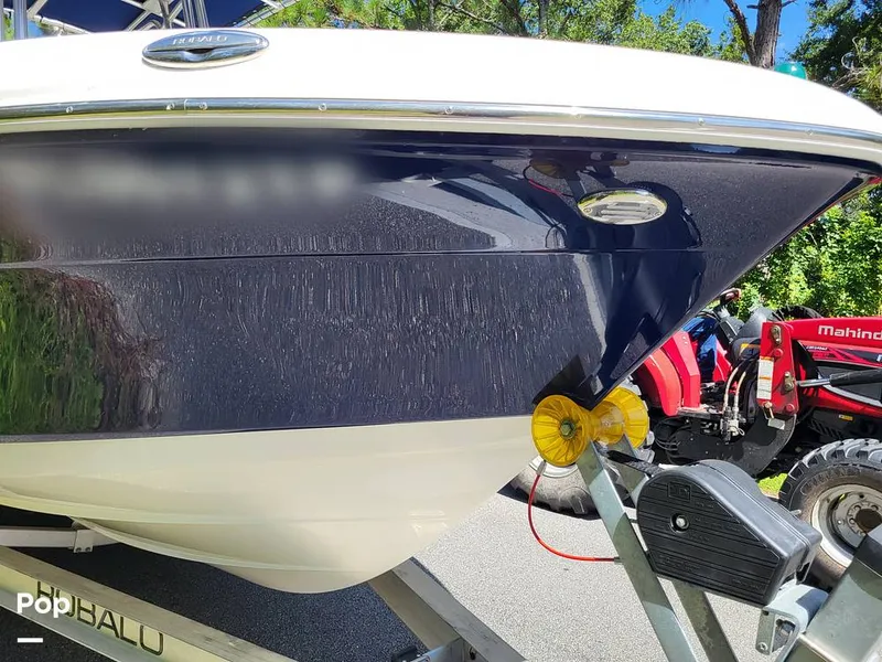 Slide: The Image of Robalo R200 2017 - 15759684