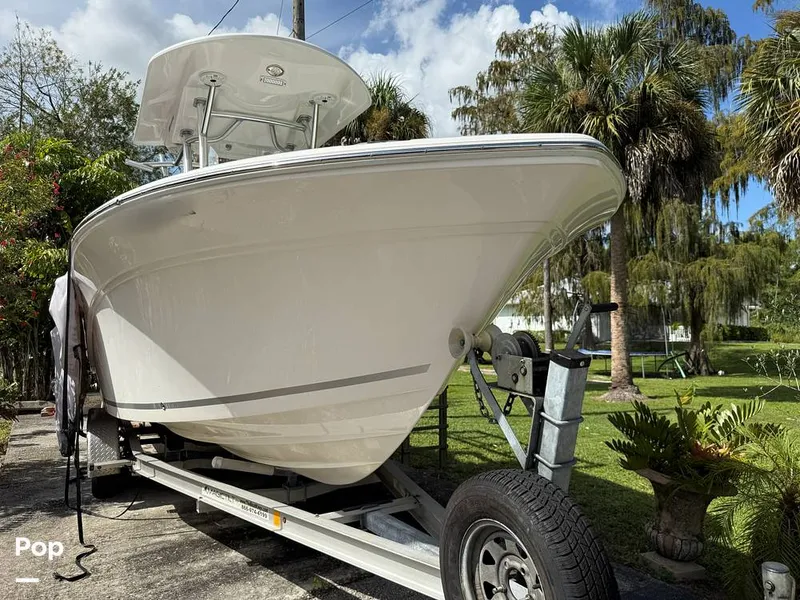 The Image of Big, Beautiful, Properly Shaped Bow. Makes For A Smooth, Dry Ride. - 15999294