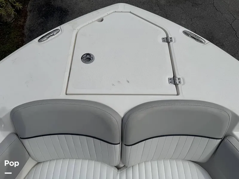 Slide: The Image of Upholstery Great Condition. - 15998848