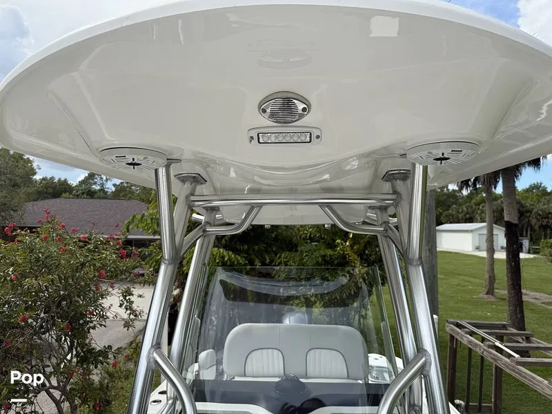 Slide: The Image of Handsome Hard Top - 15998845