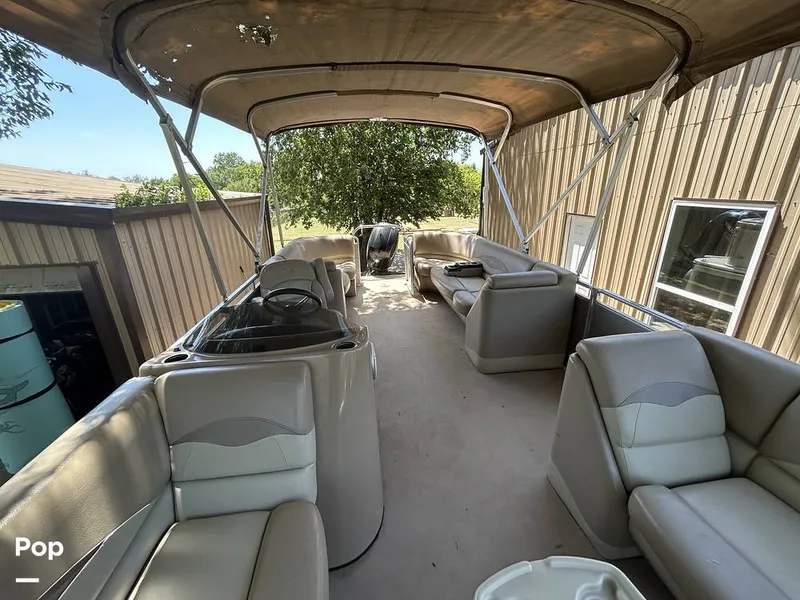 Slide: The Image of Harris 240 Cruiser 2015 - 15767323