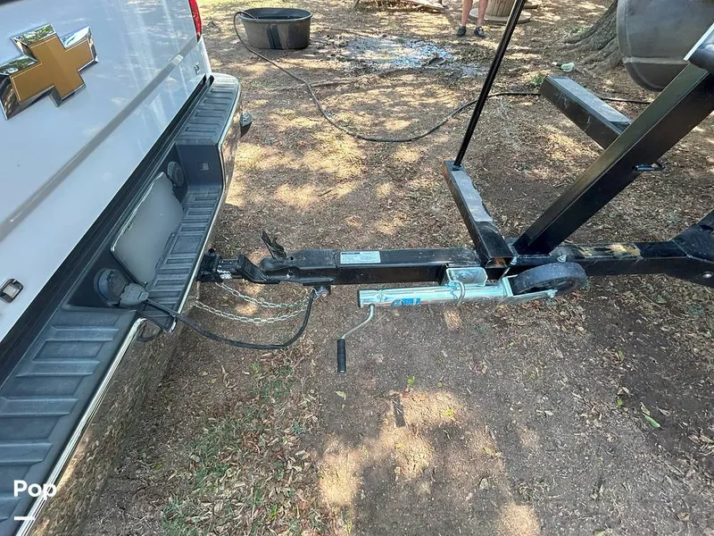 Slide: The Image of Harris 240 Cruiser 2015 - 15767277