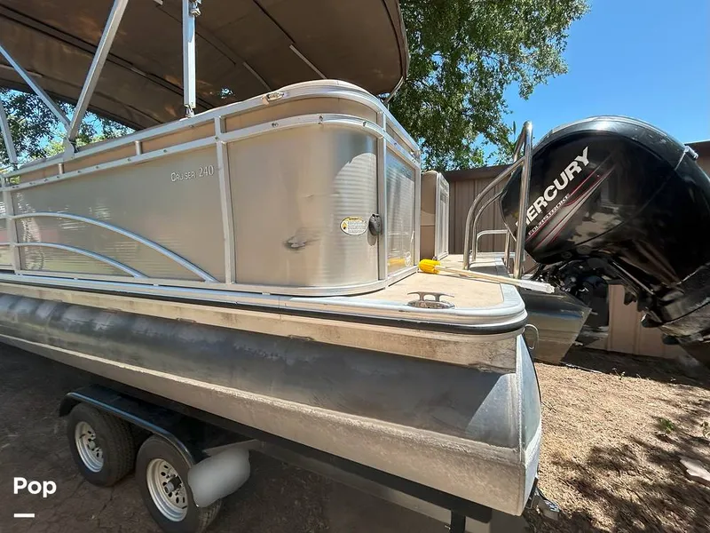 Slide: The Image of Harris 240 Cruiser 2015 - 15767291