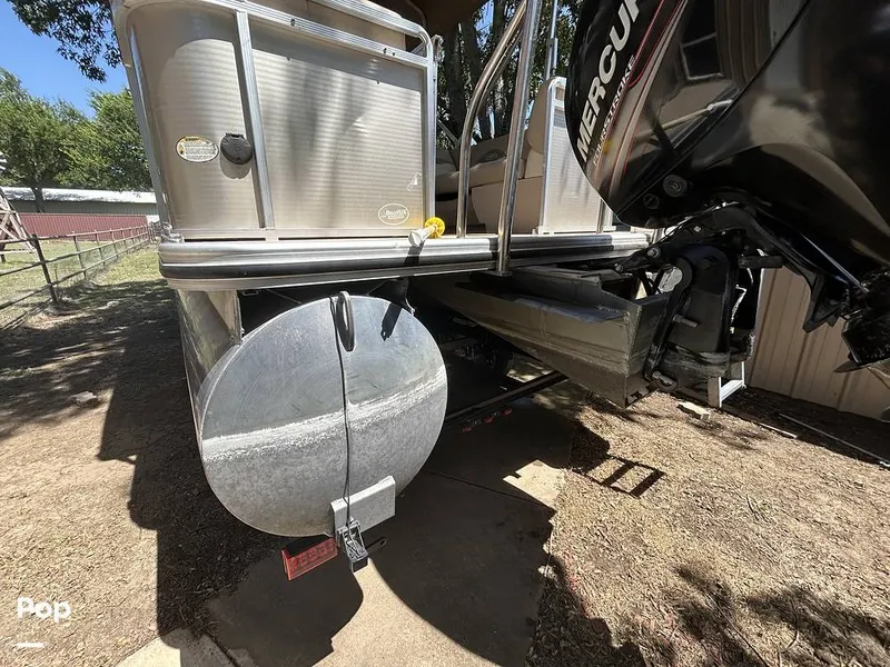 Slide: The Image of Harris 240 Cruiser 2015 - 15767292