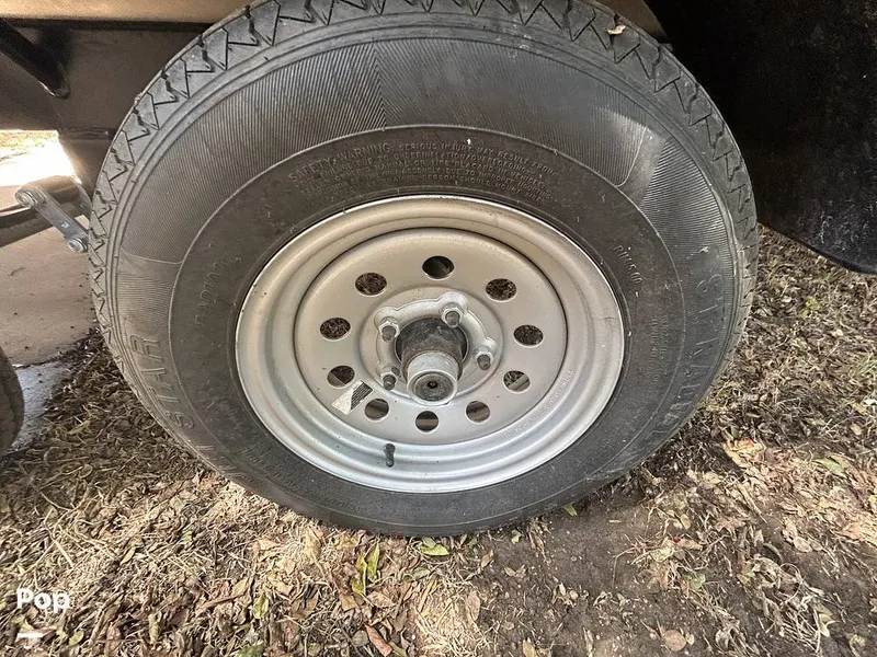 Slide: The Image of Harris 240 Cruiser 2015 - 15767306