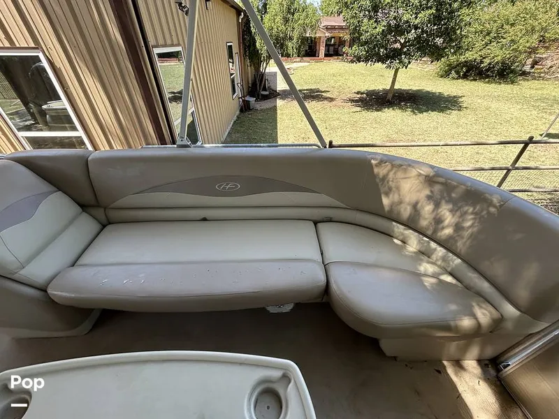 Slide: The Image of Harris 240 Cruiser 2015 - 15767320