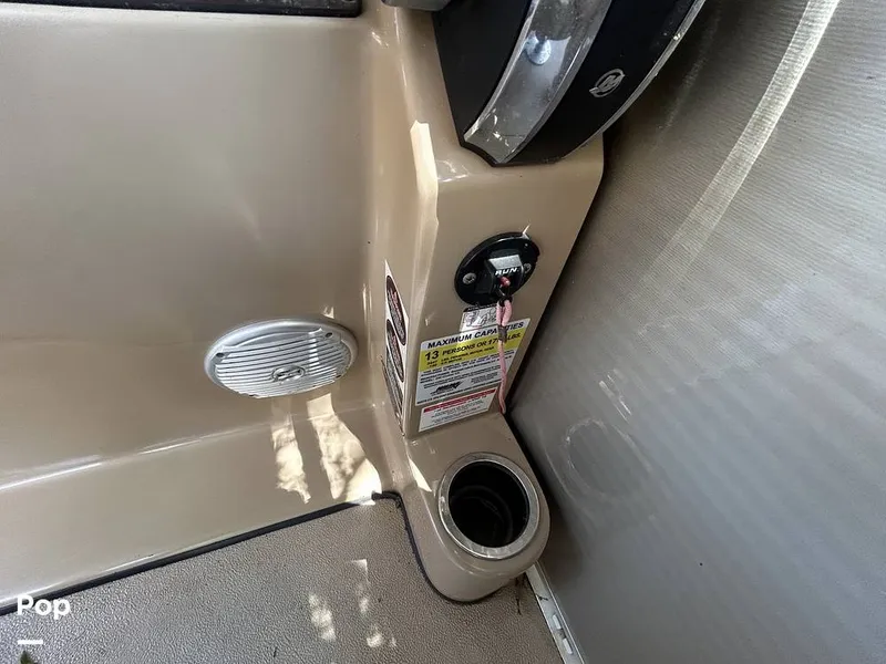 Slide: The Image of Harris 240 Cruiser 2015 - 15767342