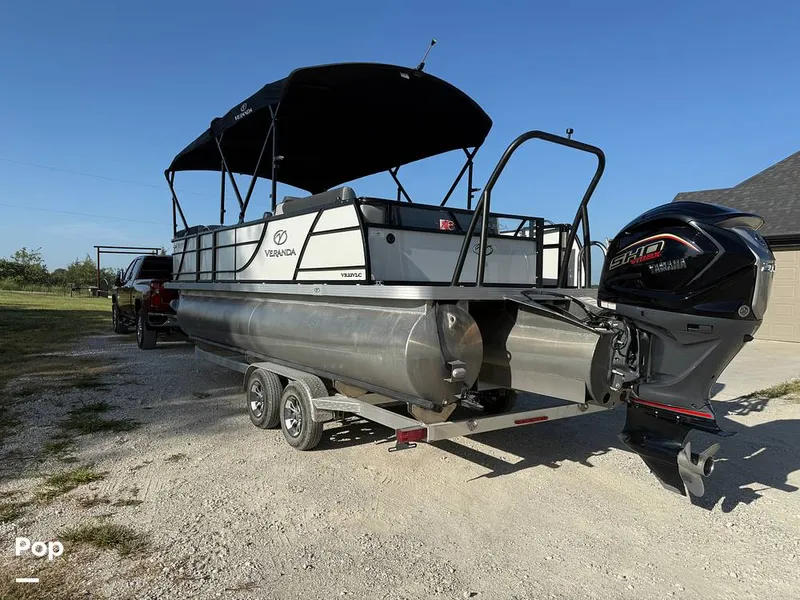 Slide: The Image of Veranda VR22VLC 2024 - 15718462