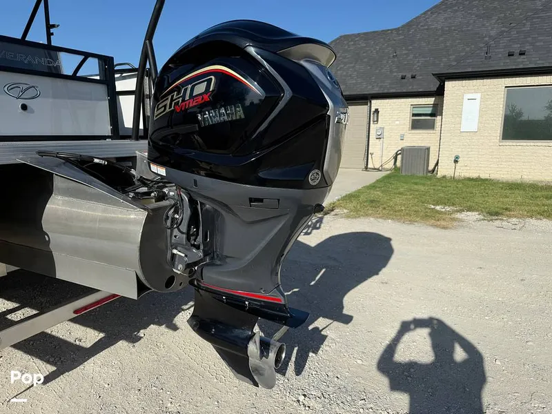 Slide: The Image of Veranda VR22VLC 2024 - 15718463