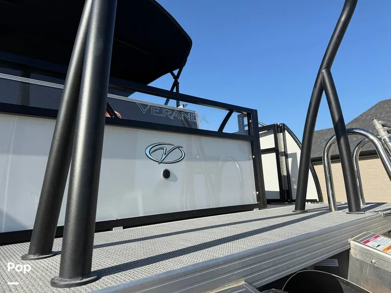 Slide: The Image of Veranda VR22VLC 2024 - 15718472