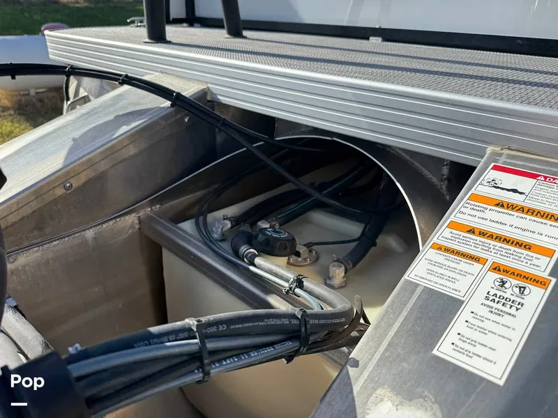 Slide: The Image of Veranda VR22VLC 2024 - 15718474