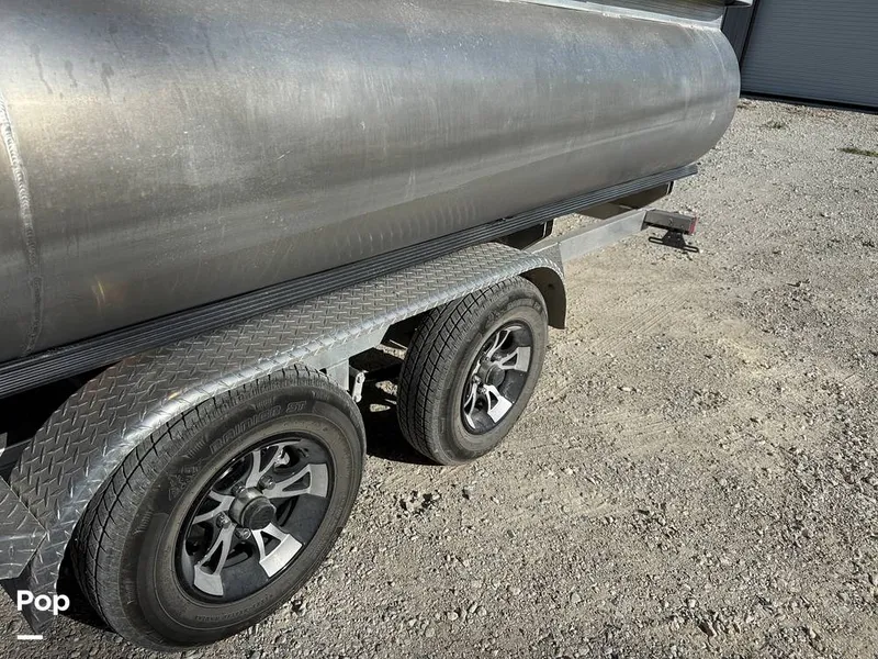 Slide: The Image of Veranda VR22VLC 2024 - 15718491