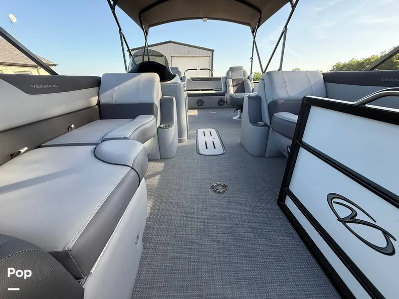 Slide: The Image of Veranda VR22VLC 2024 - 15718504