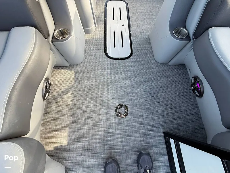 Slide: The Image of Veranda VR22VLC 2024 - 15718507