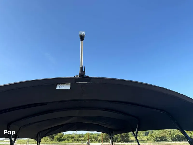 Slide: The Image of Veranda VR22VLC 2024 - 15718529