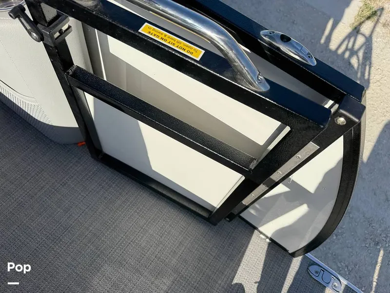 Slide: The Image of Veranda VR22VLC 2024 - 15718530