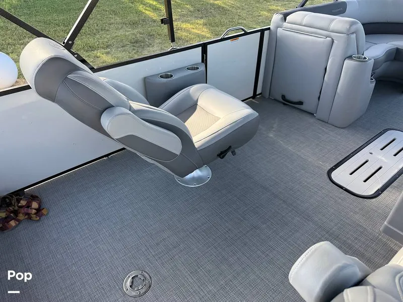 Slide: The Image of Veranda VR22VLC 2024 - 15718534