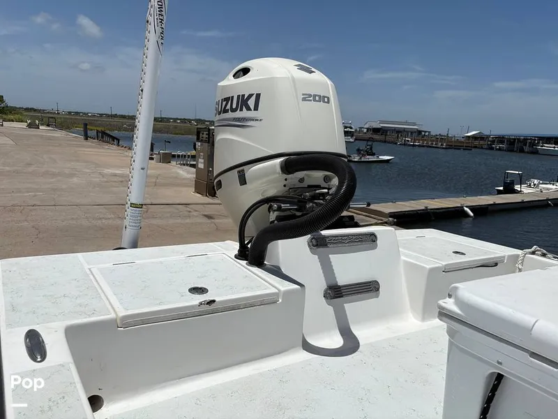 Slide: The Image of Power Pole/engine - 15686507