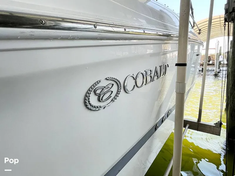 Slide: The Image of Lift Kept - 15759839