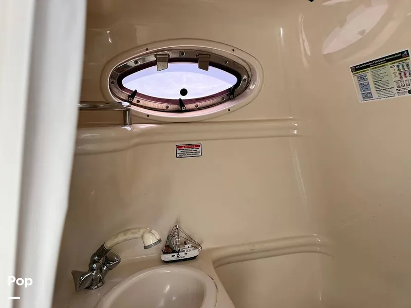 Slide: The Image of Sea Ray 260 Sundancer 2004 - 15687871