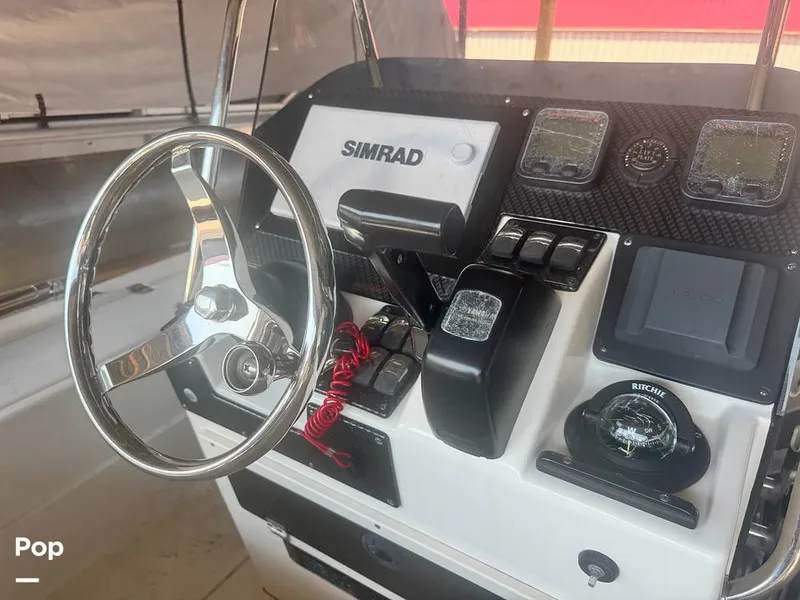 Slide: The Image of Sterling 200 XS 2015 - 15872405