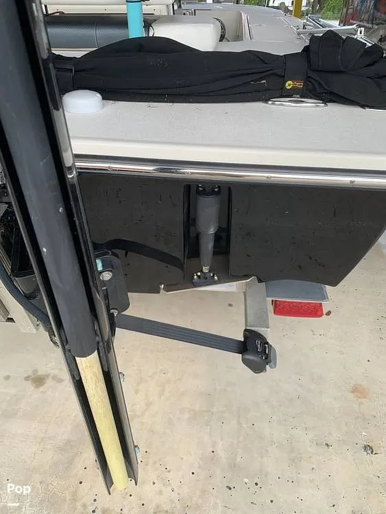 Slide: The Image of Sterling 200 XS 2015 - 15872379