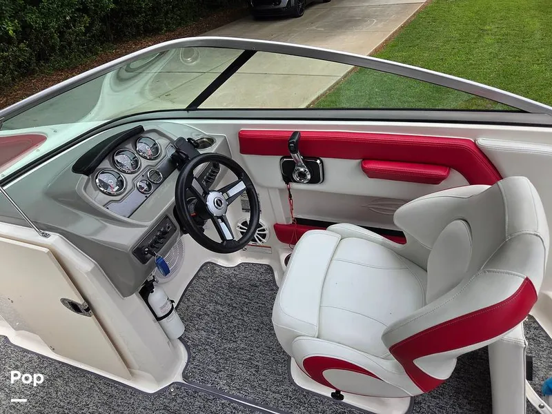 Slide: The Image of Chaparral H2O 21 SPORT 2018 - 16297469