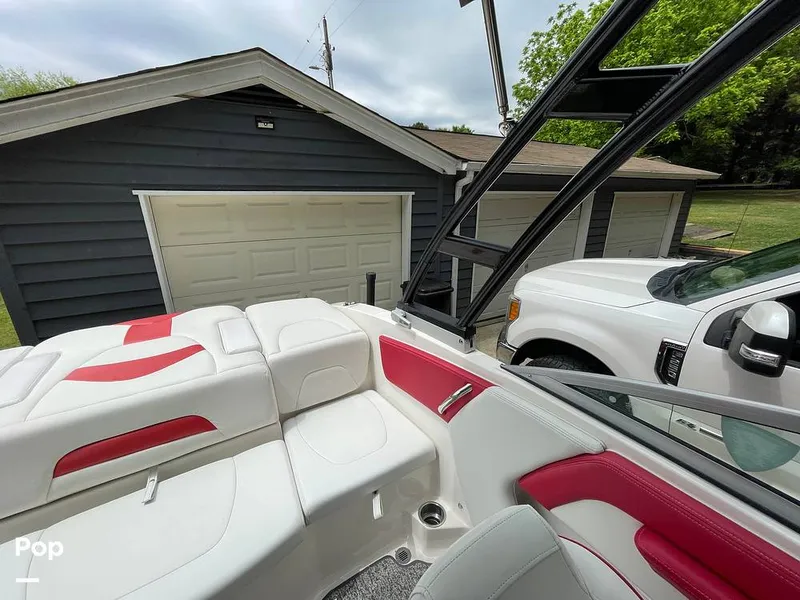 Slide: The Image of Chaparral H2O 21 SPORT 2018 - 16396153