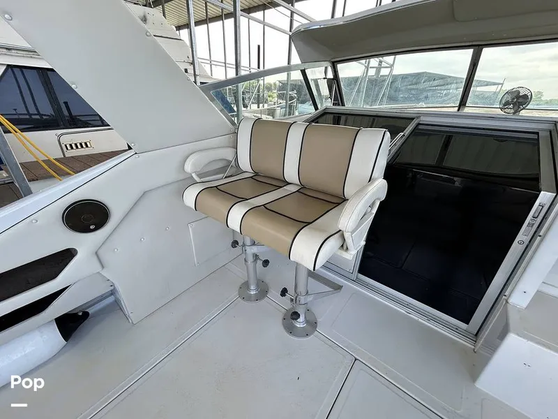 Slide: The Image of Sea Ray 360 Express 1982 - 15744418