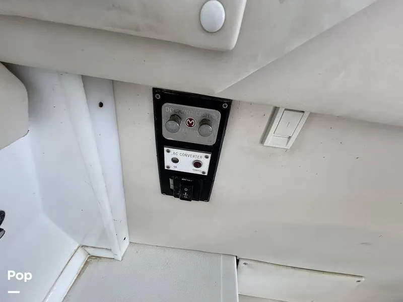 Slide: The Image of Sea Ray 360 Express 1982 - 15744428